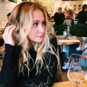 Meet your Posher, Kelly